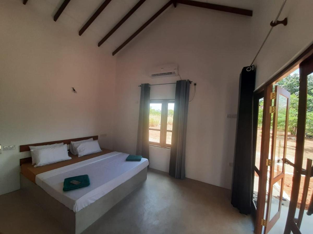 Moni Farm House Wilpattu Nochchiyagama Extérieur photo