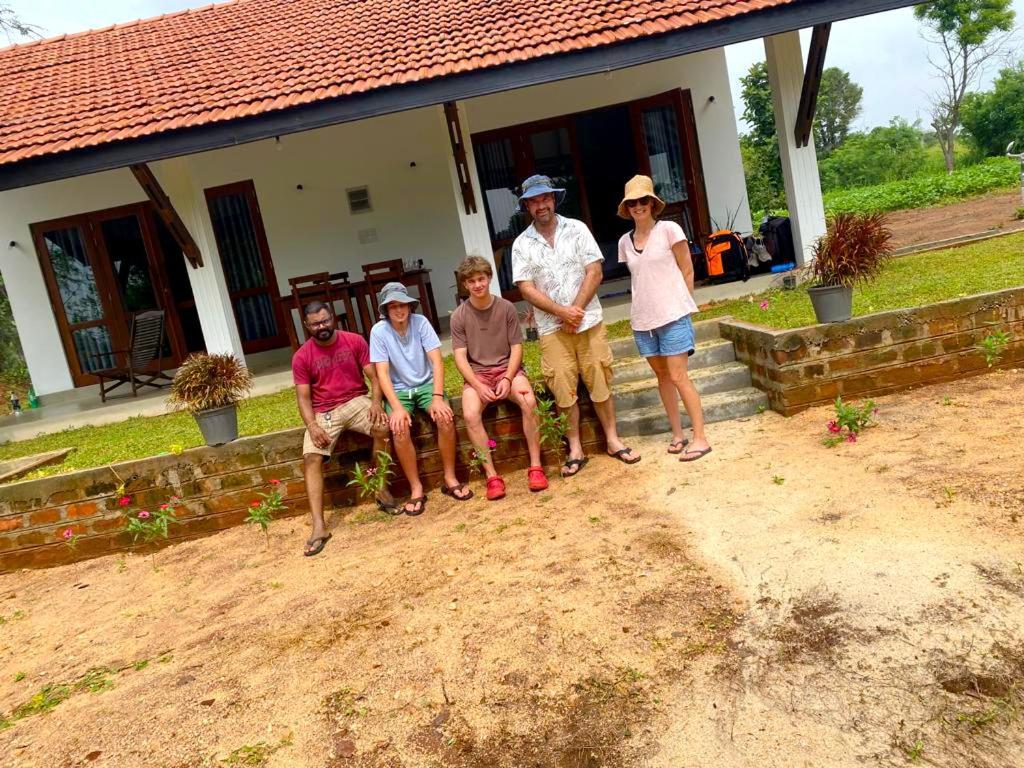 Moni Farm House Wilpattu Nochchiyagama Extérieur photo