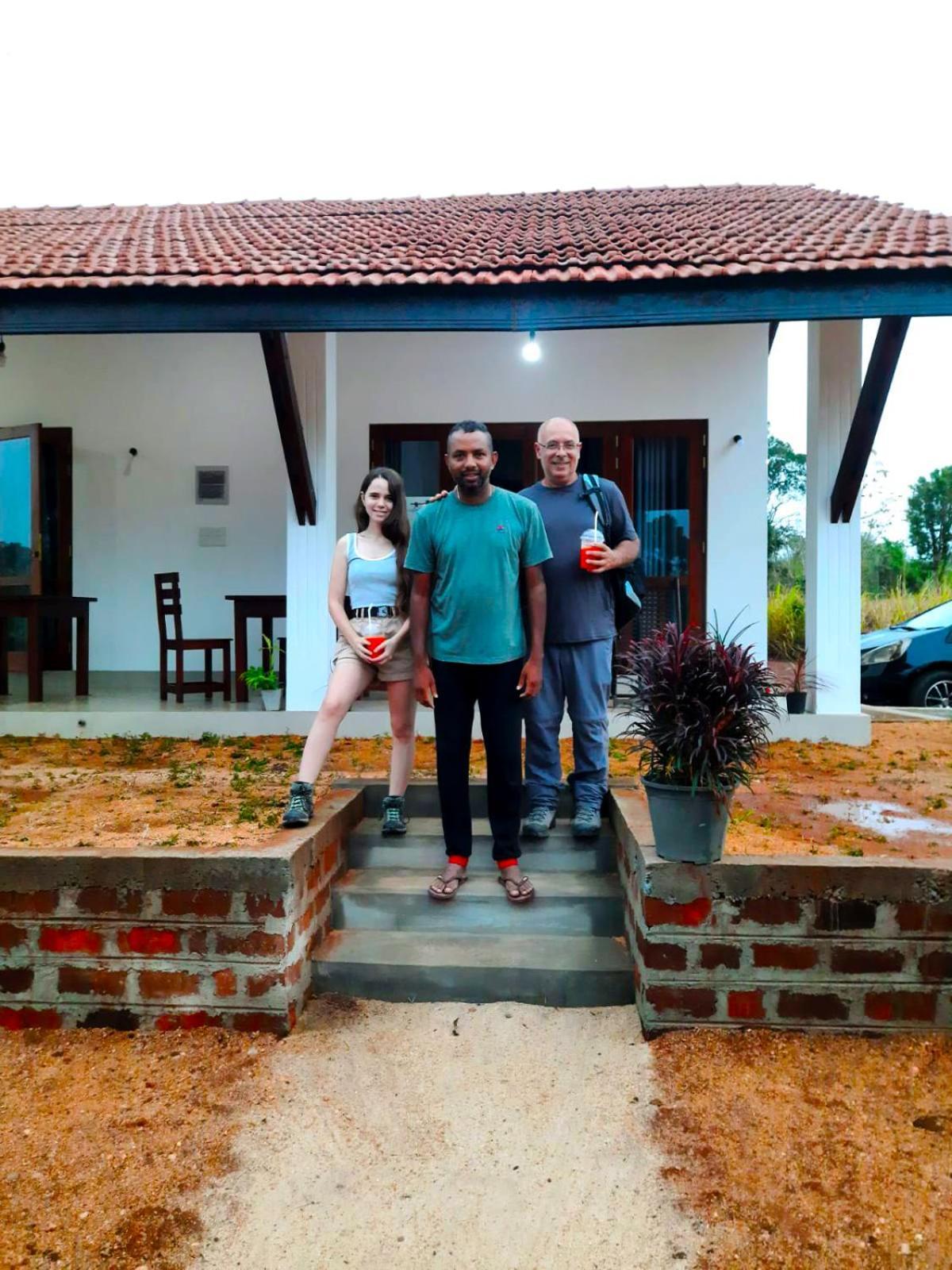 Moni Farm House Wilpattu Nochchiyagama Extérieur photo