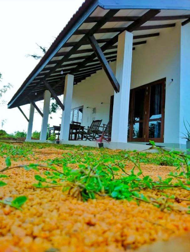 Moni Farm House Wilpattu Nochchiyagama Extérieur photo
